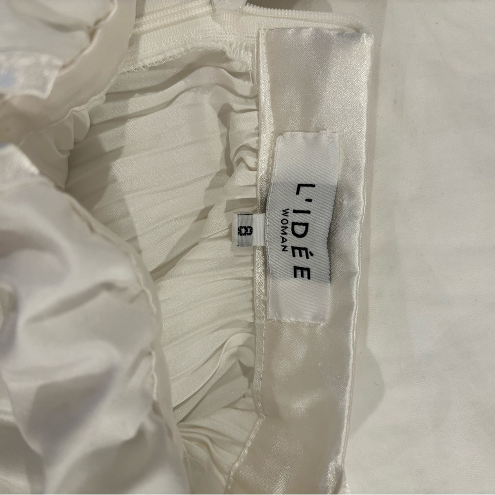 L'IDÉE Woman White Pleated Dress